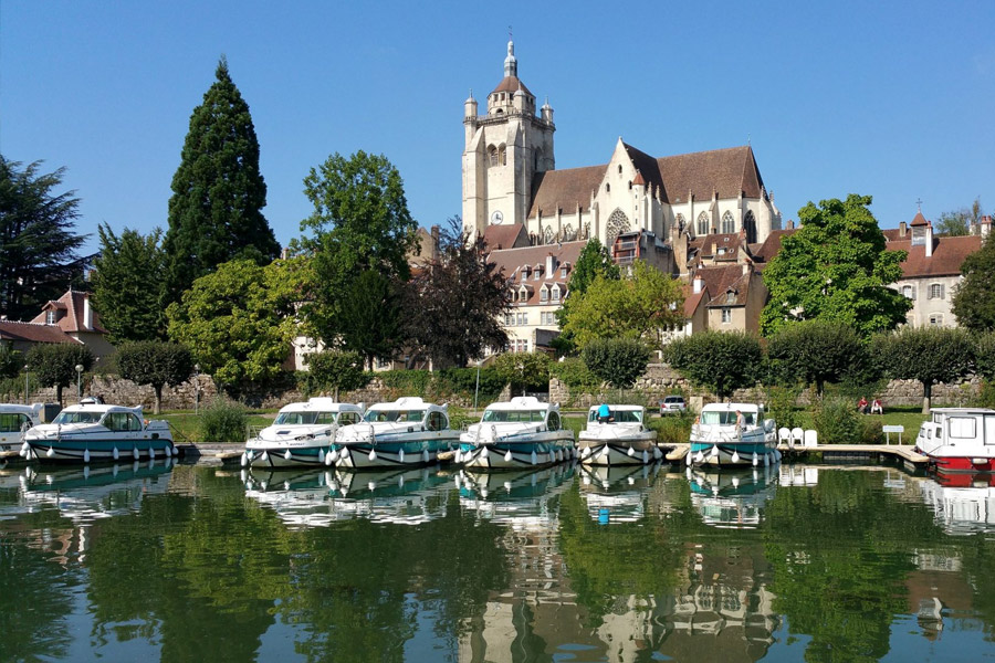 Vue de Dole depuis le Port